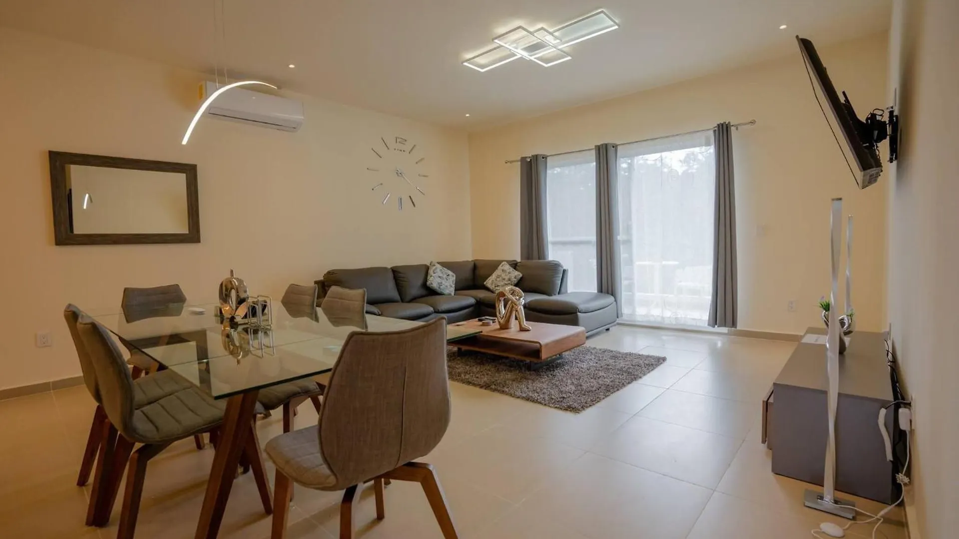 Luxury Apartment With Poll 普拉亚卡门