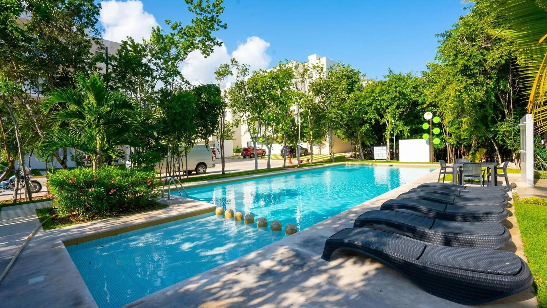Luxury Apartment With Poll 普拉亚卡门 0*,  墨西哥